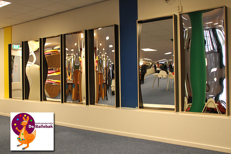 Indoor playground, which has covered the blind wall with our laughter mirrors in a fantastic way! Indoor playground, which has covered the blind wall with our laughter mirrors in a fantastic way!